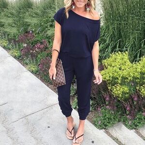 1040. Chic Slant Off-Shoulder Navy Jumpsuit